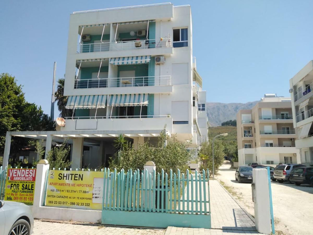 Residence Giulia Vlorë Eksteriør bilde